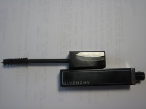 givenchy.JPG